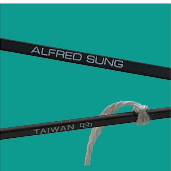 Retro Sunglasses Designer Dead Stock 1990’s Eyewear NOS - Picture 10 of 12